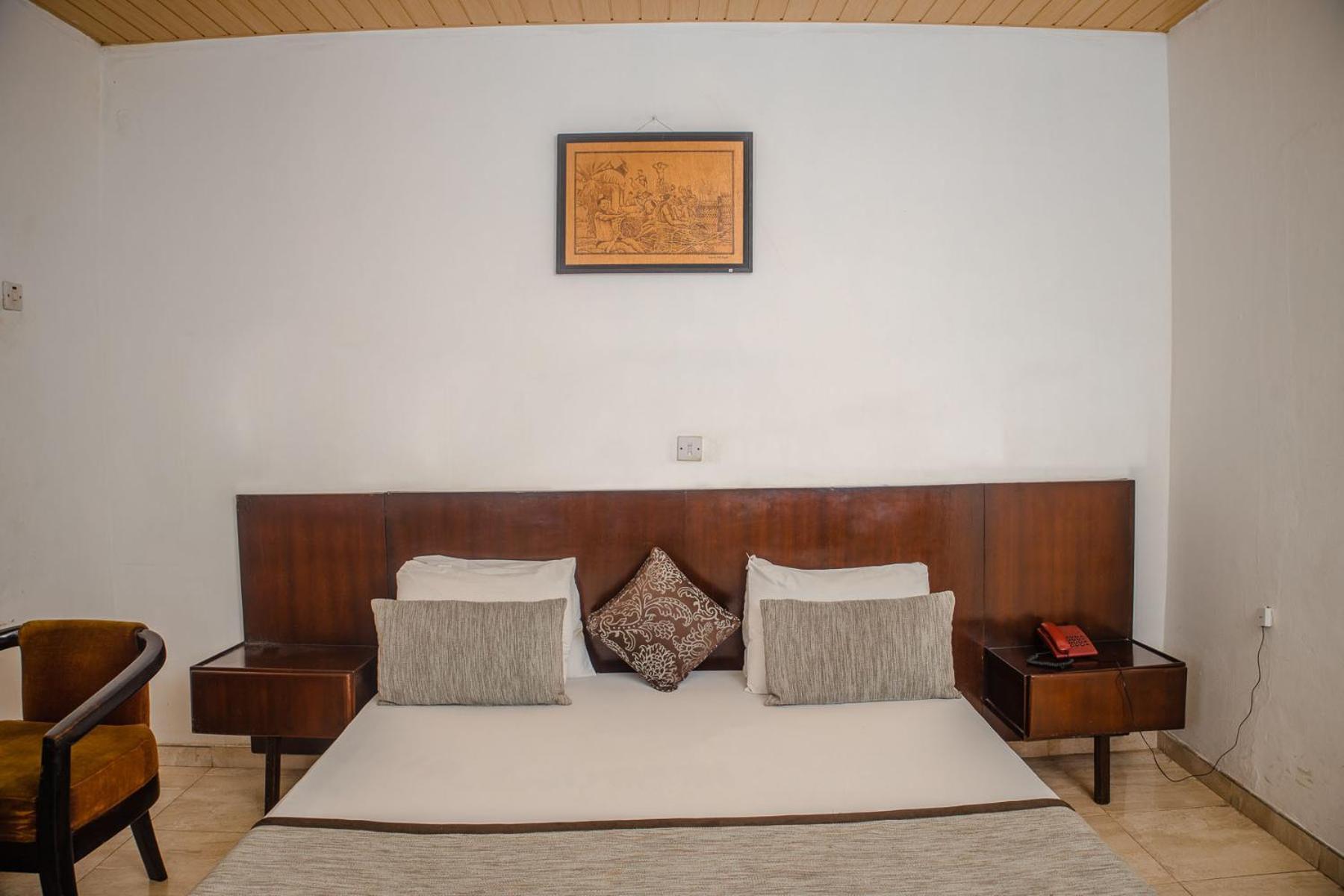 Stadium Hotel Кумаси Екстериор снимка